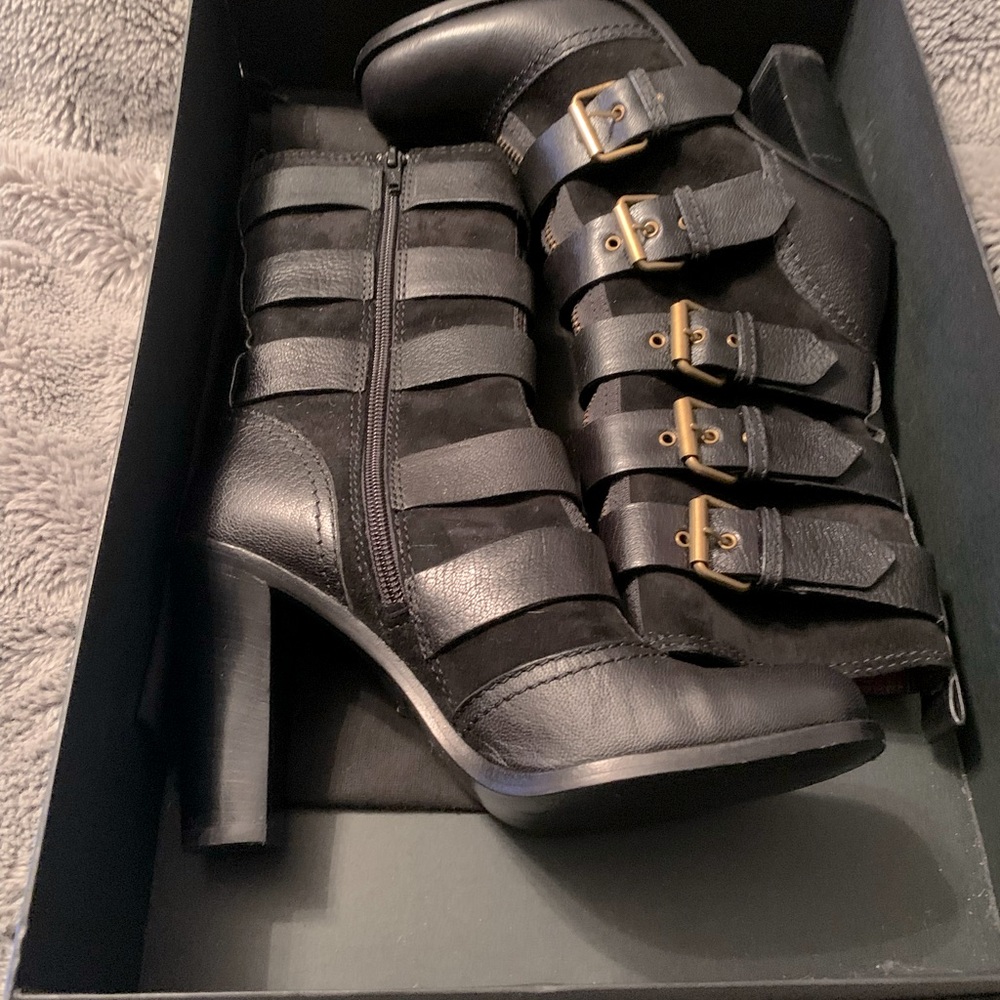 MARC BY MARC JACOBS BOOTS